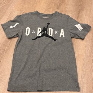 Nike Gray Kids Tee with Iconic Logo